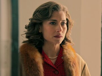 Marta da el paso para arreglar las cosas y visita a Fina en su nuevo piso, &iexcl;pero siente que no es bienvenida!