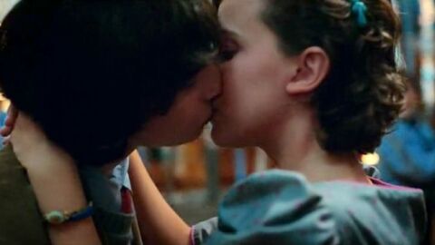 Finn Wolfhard y Millie Bobby Brown en Stranger Things