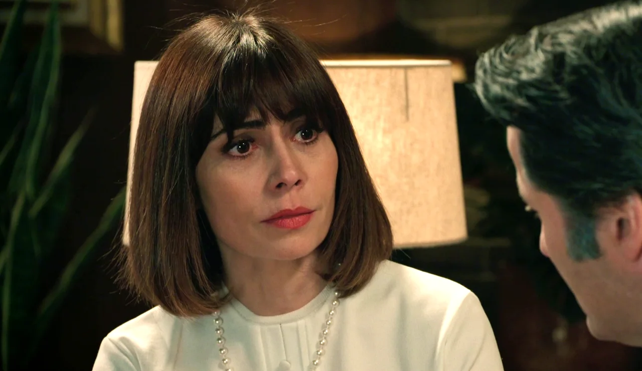 ¡Sin palabras! Nieves se queda en shock tras conocer que Marisol está embarazada de Pablo