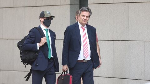 El comandante de la Guardia Civil Rub&eacute;n Villalba, a su llegada a la Audiencia Nacional, el 7 de julio de 2026 en Madrid.
