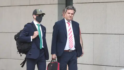 El comandante de la Guardia Civil Rubén Villalba, a su llegada a la Audiencia Nacional, el 7 de julio de 2026 en Madrid. El comandante de la Guardia Civil Rubén Villalba, a su llegada a la Audiencia Nacional, el 7 de julio de 2026 en Madrid.