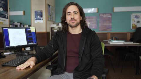 "Es un poco peliculero, pero le encanta este oficio": Miguel Canalejo presenta a Jacobo