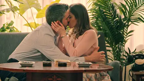 Un beso en sus sueños delata a Begoña… ¡no puede olvidarse de Andrés! Un beso en sus sueños delata a Begoña… ¡no puede olvidarse de Andrés!