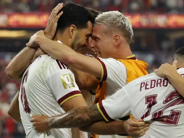 Mikel Merino y Dani Olmo celebran el gol ante Portugal Mikel Merino y Dani Olmo celebran el gol ante Portugal