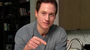 Bryan Johnson revela que padece una enfermedad autoinmune El multimillonario invertía millones de euros para pausar su envejecimiento