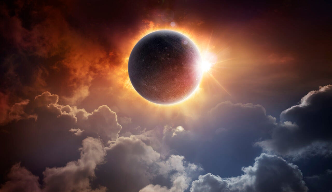 Eclipse solar total