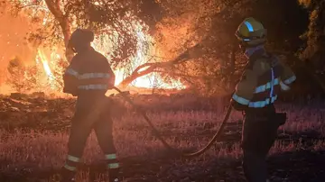Alerta roja por peligro de incendios forestales en casi todo Aragón Alerta roja por peligro de incendios forestales en casi todo Aragón