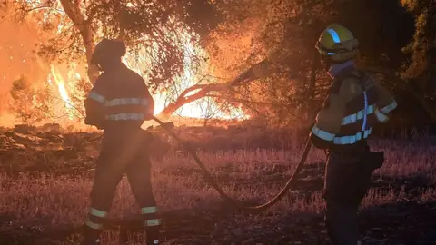Alerta roja por peligro de incendios forestales en casi todo Aragón Alerta roja por peligro de incendios forestales en casi todo Aragón