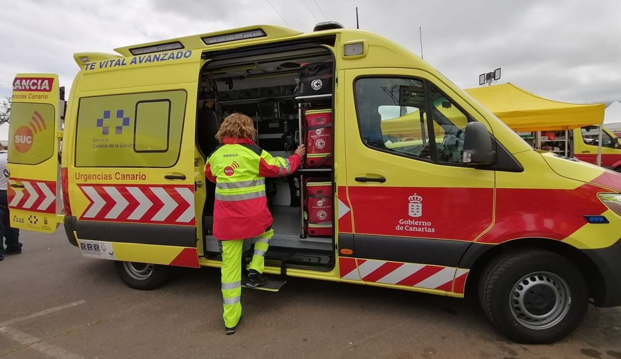 Ambulancia del Servicio de Urgencias Canario (SUC)