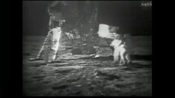 El hombre llega a la Luna