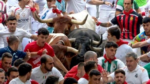 Cuarto encierro San Ferm&iacute;n 2026 en directo: La carrera de este viernes, protagonizada por los toros de &Aacute;lvaro Nu&ntilde;ez