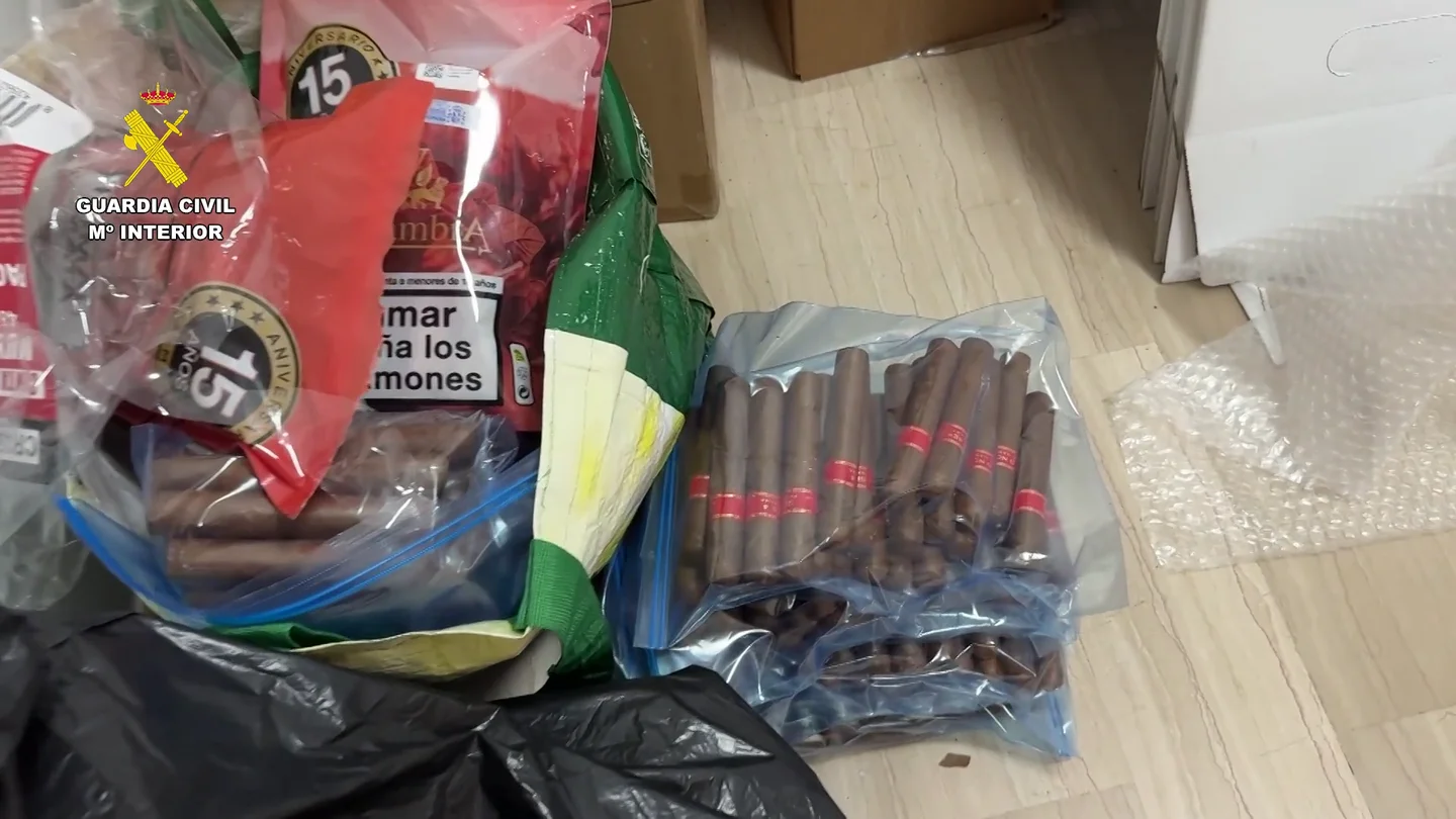 Intervenidos en Valencia 34.000 puros habanos falsificados que eran distribuidos por Europa Intervenidos en Valencia 34.000 puros habanos falsificados que eran distribuidos por Europa