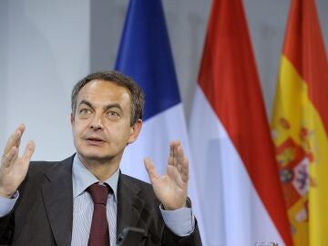 Juan Bravo (PP) aconseja a Zapatero que pida que le investigue Hacienda para demostrar su inocencia en lugar de negarse