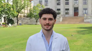 Rosalía inspira el nombre de una proteína descubierta por un científico andaluz en Harvard Rosalía inspira el nombre de una proteína descubierta por un científico andaluz en Harvard