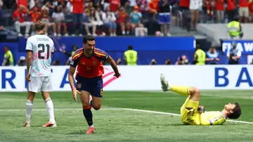 Mikel Merino celebra su gol ante Bélgica Mikel Merino celebra su gol ante Bélgica