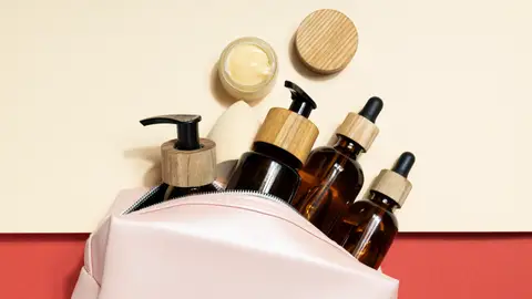 Neceser con cosméticos Neceser con cosméticos