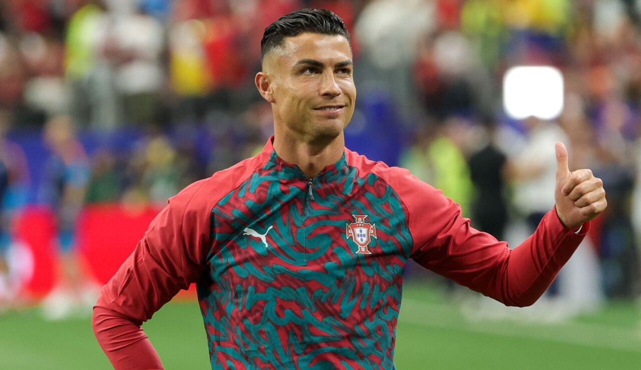 Cristiano Ronaldo durante un calentamiento con la selecci&oacute;n de Portugal en el Mundial de F&uacute;tbol 2026
