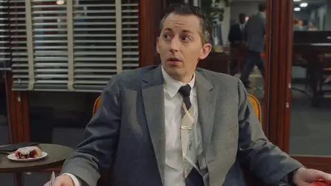 Josh Grisetti en La maravillosa Sra. Maisel Josh Grisetti en La maravillosa Sra. Maisel