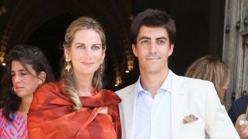 Sibi Montes, hermana de Lourdes Montes, junto a su marido Mateo Ib&aacute;&ntilde;ez