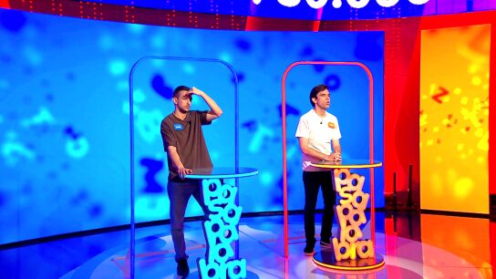 Roberto Leal aclara una norma fundamental de AlaZ: "Por si alguien se ha extra&ntilde;ado en casa"