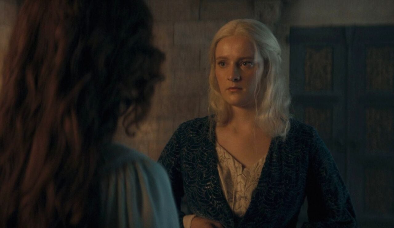 Phia Saban como Haelena en La Casa del drag&oacute;n
