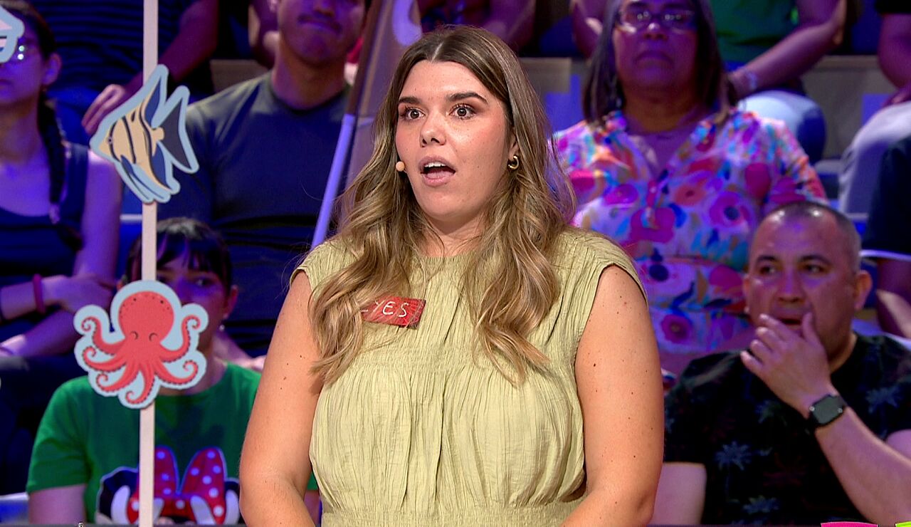 &ldquo;&iexcl;Ay, perd&oacute;n!&rdquo;: Los nervios le juegan una mala pasada a Reyes y ni siquiera el comod&iacute;n le ayuda a remediar su error