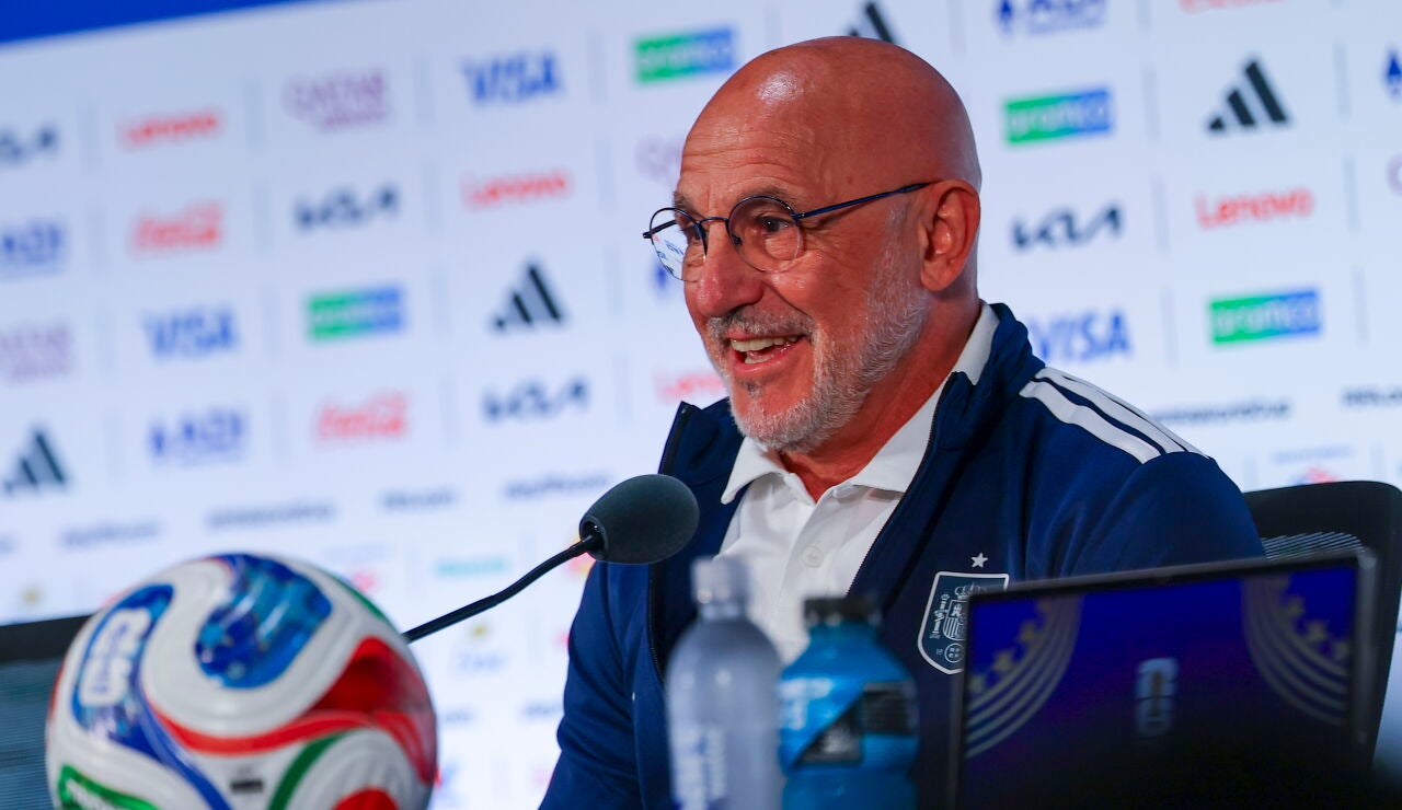 Luis de la Fuente, en la rueda de prensa en Dallas