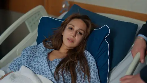 “Prefiero morir”: Nare se queda de piedra al conocer quién ha sido su donante “Prefiero morir”: Nare se queda de piedra al conocer quién ha sido su donante
