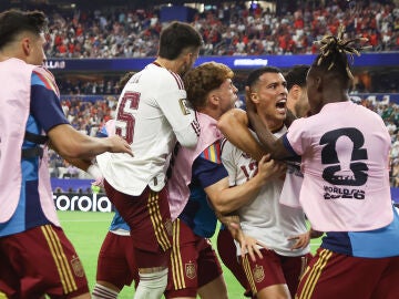 Locura total de la Roja con el gol de Pedro Porro