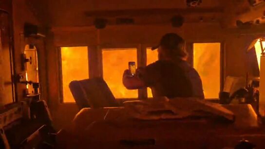 Pasajeros atrapados en un tren por un incendio en Ontario, Canad&aacute;