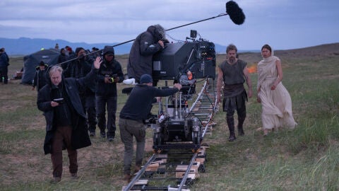 Christopher Nolan junto a Matt Damon y Zendaya en el rodaje de La Odisea