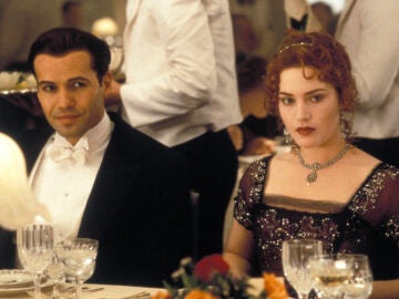 Billy Zane y Kate Winslet en Titanic