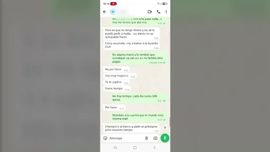 Los mensajes de la banda que ofrecía falsos servicios sexuales y amenazaba con sicarios: "Iremos a por tu familia" Los mensajes de la banda que ofrecía falsos servicios sexuales y amenazaba con sicarios: "Iremos a por tu familia"