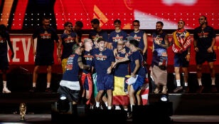 Imagen de los jugadores de la Selecci&oacute;n Espa&ntilde;ola en la plaza de Cibeles 