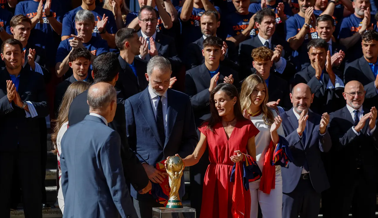 Los reyes con la selección española