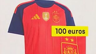 Camiseta con dos estrellas selecci&oacute;n espa&ntilde;ola