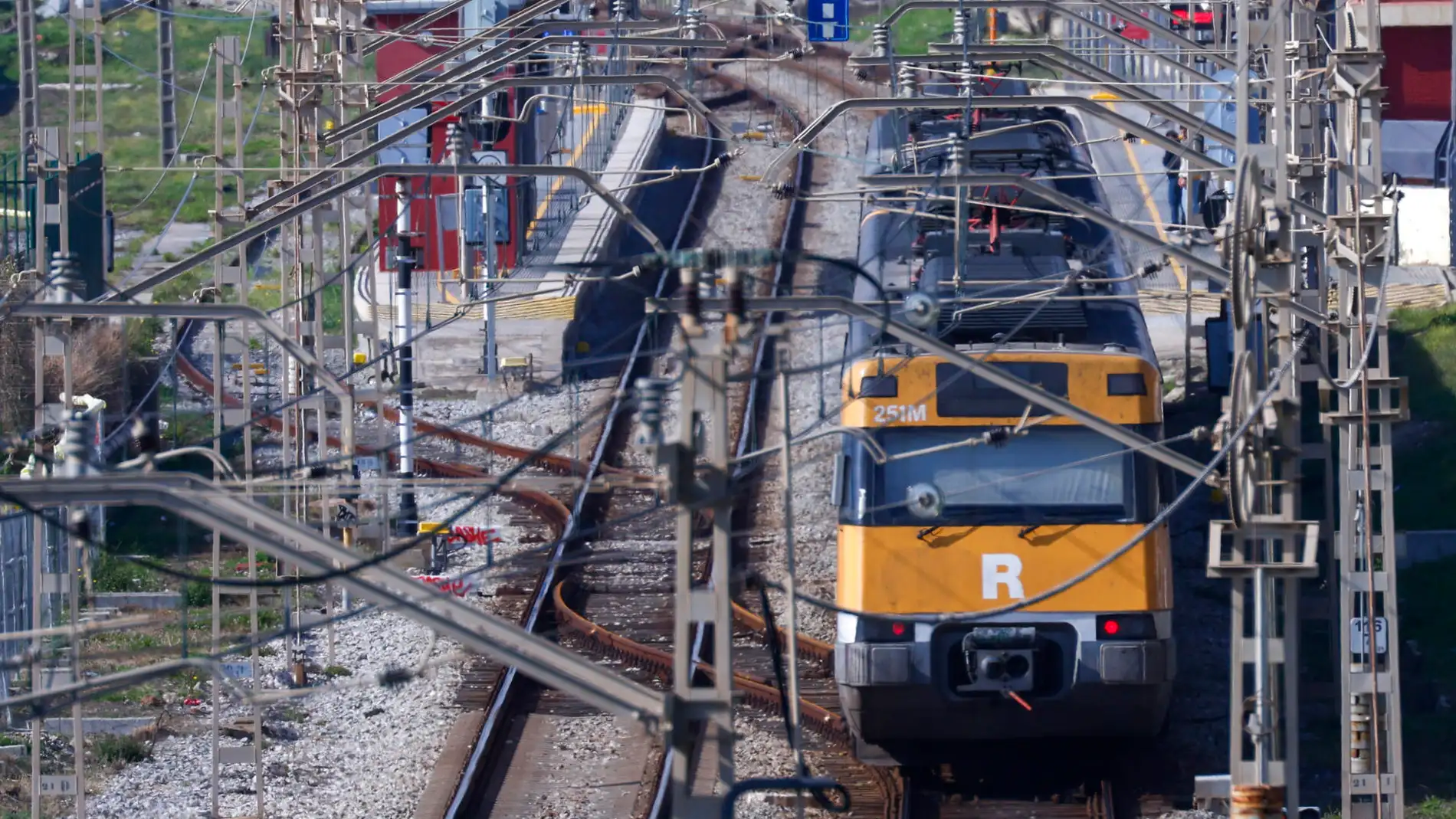 Imagen de archivo de unas vías de tren Imagen de archivo de unas vías de tren