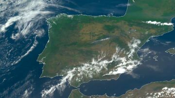 Imágenes de satélite de los incendios en Madrid y Ávila 