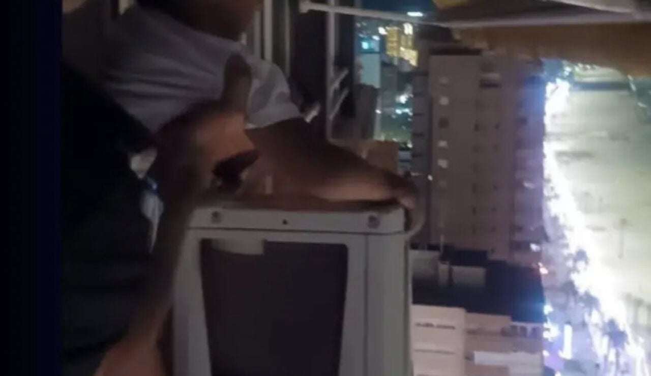 Aire acondicionado en el edificio de Benidorm