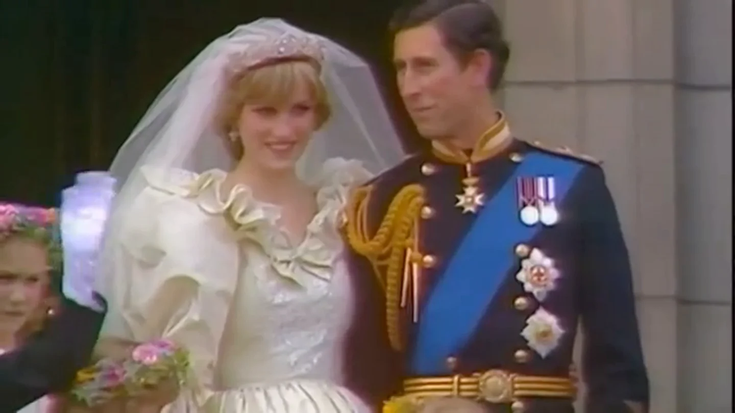 Aniversario de la boda de Lady Di y el príncipe Carlos de Inglaterra Aniversario de la boda de Lady Di y el príncipe Carlos de Inglaterra