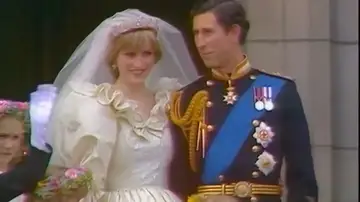 Aniversario de la boda de Lady Di y el príncipe Carlos de Inglaterra Aniversario de la boda de Lady Di y el príncipe Carlos de Inglaterra