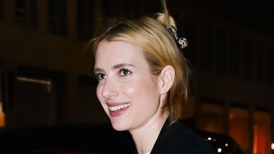 Emma Roberts se casa en secreto tras su complejo historial amoroso: una boda íntima con familiares como Julia Roberts