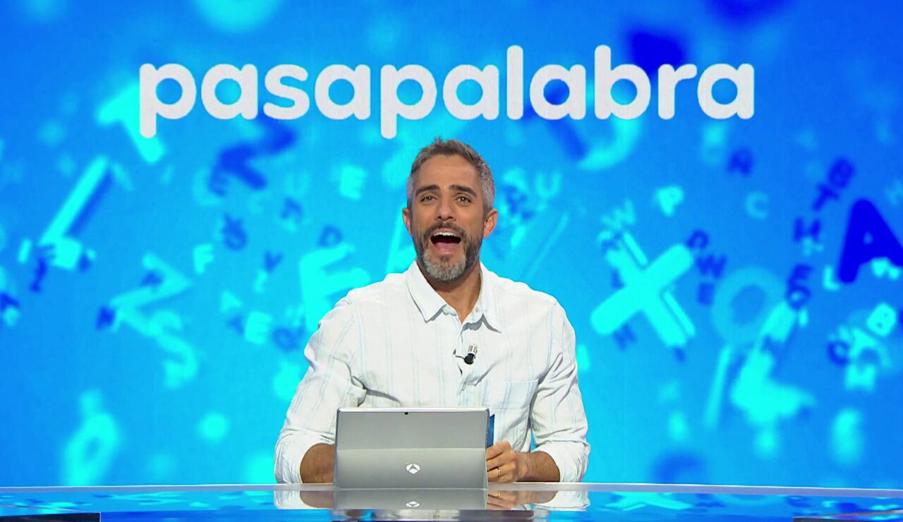 Roberto Leal vive un momento ins&oacute;lito: aparece como respuesta de Pasapalabra
