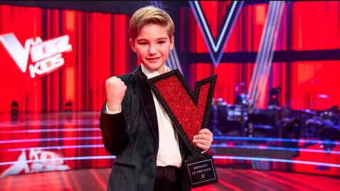 Lucas Paulano en La Voz Kids