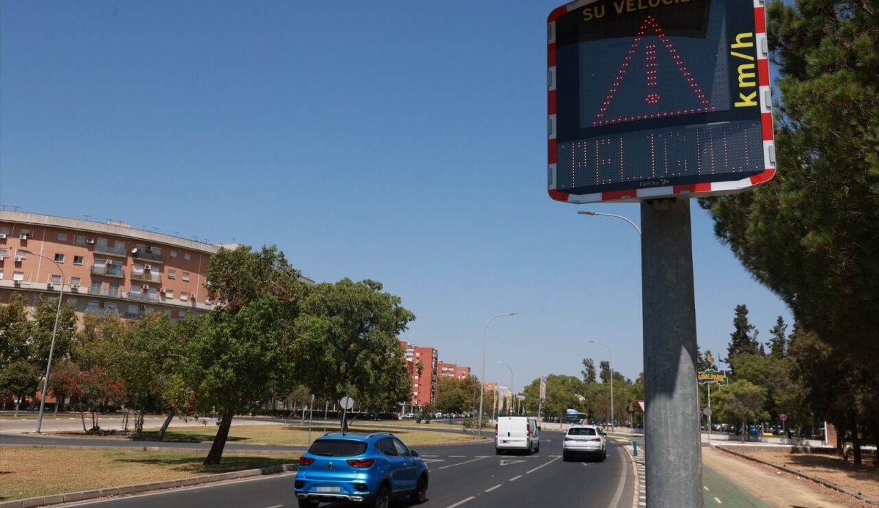Hoy entran en servicio 5 nuevos radares de la DGT