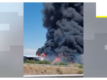 La planta de residuos incendiada en Roales, Zamora. La planta de residuos incendiada en Roales, Zamora.