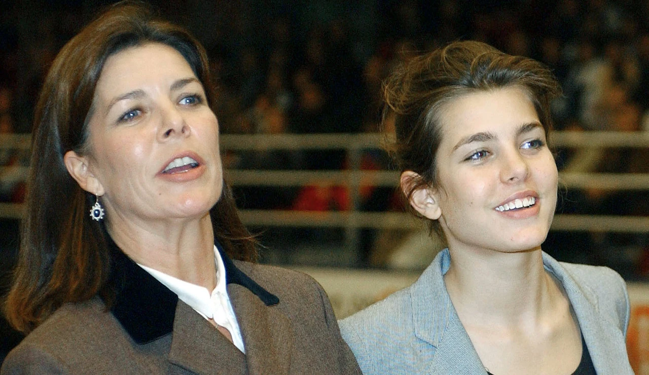 Carolina de Mónaco y Carlota Casiraghi