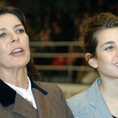 Carolina de M&oacute;naco y Carlota Casiraghi