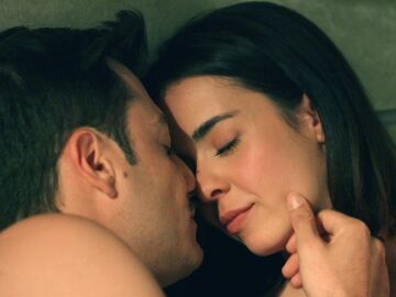 Paula y Tasio apuestan por su amor tras vivir una noche de pasi&oacute;n: &ldquo;Eres mi presente y mi futuro&rdquo;