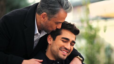 Orhan y Ferit en Una nueva vida